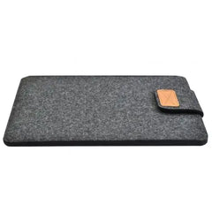 Felt Tablet Sleeve for MacBooks: Stylish Storage Case & Protection